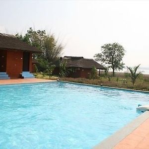 Red Earth Kabini